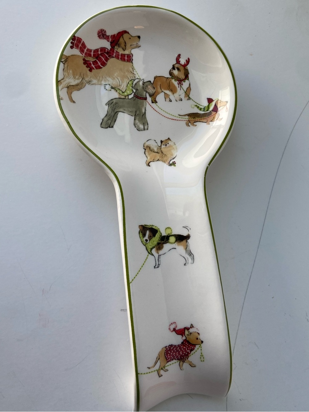 Pier 1 Imports Park Avenue Puppies Ceramic Spoon Rest Christmas Holiday Dogs EUC